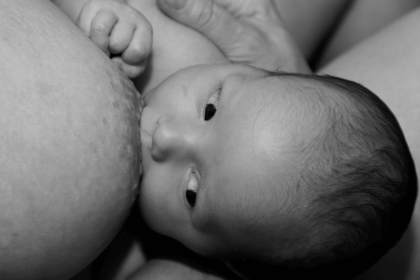 breastfeeding baby black and white